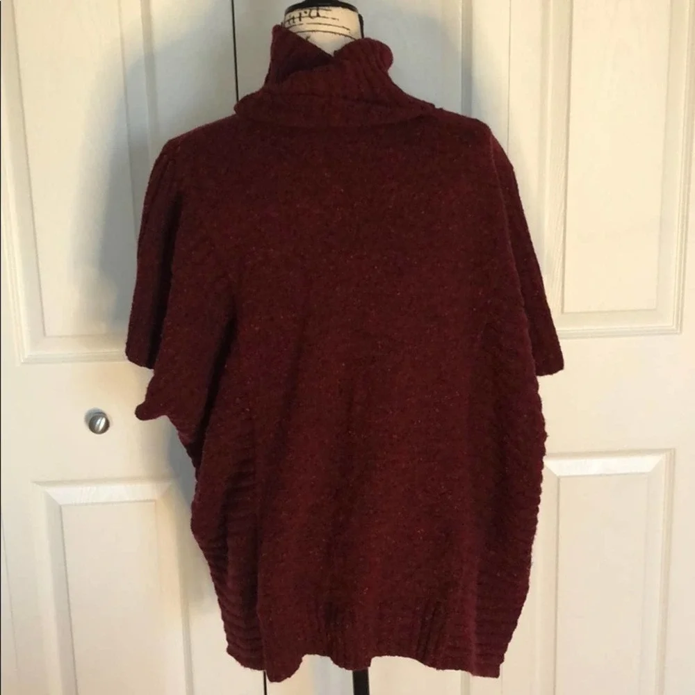 ATHLETA Donegal Passage Warm Wool Blend Marled Knit Poncho S/M - Picture 4 of 9